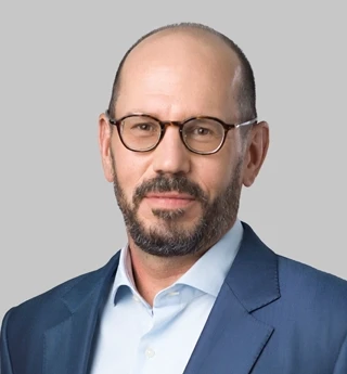 Mr Pierre Lorinet