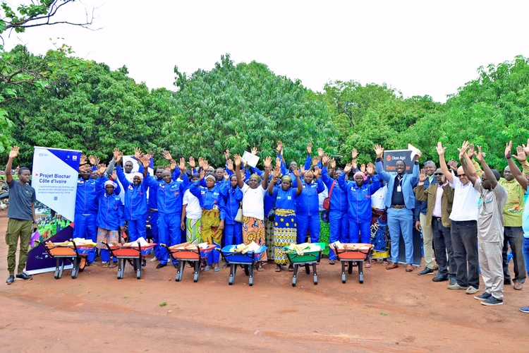 Transforming Agricultural Waste into Climate Action