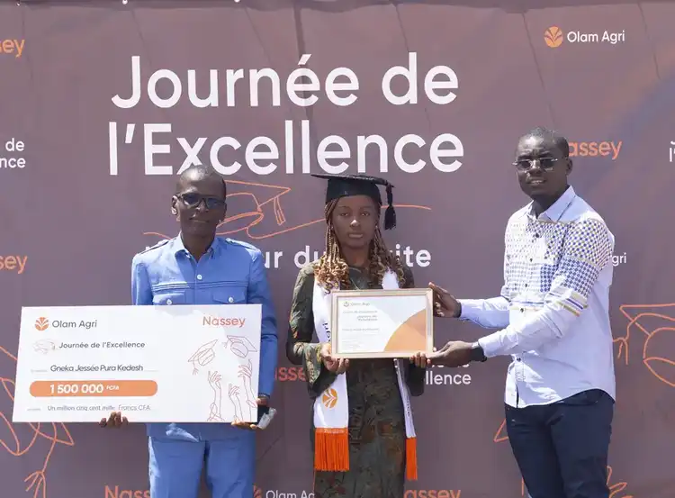 Supporting Future Leaders by Rewarding Academic Excellence in Côte d’Ivoire
