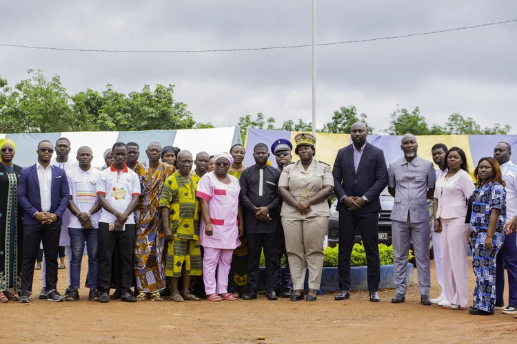Donating Vital Medical Equipment to Aniassué Maternity Hospital
