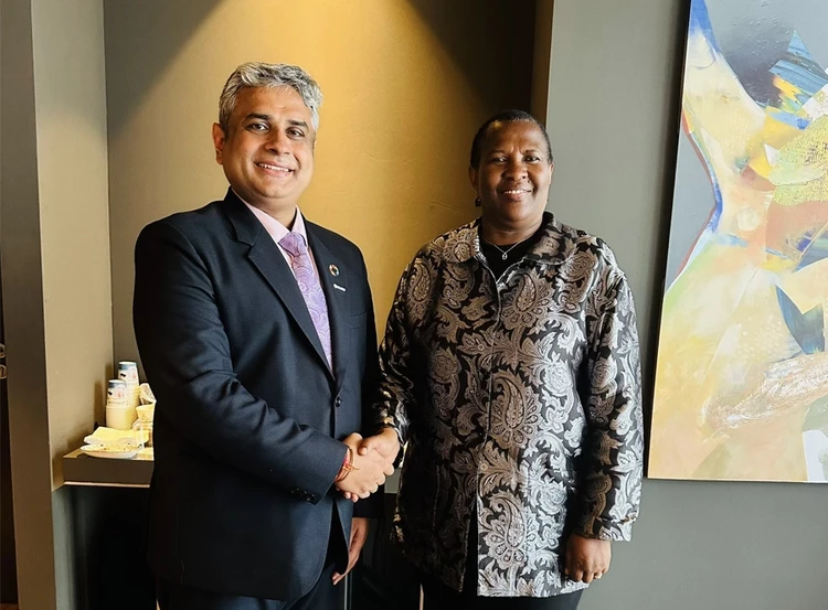 Signing of MoU with AGRA to Strengthen Food and Feed Value Chains in Africa